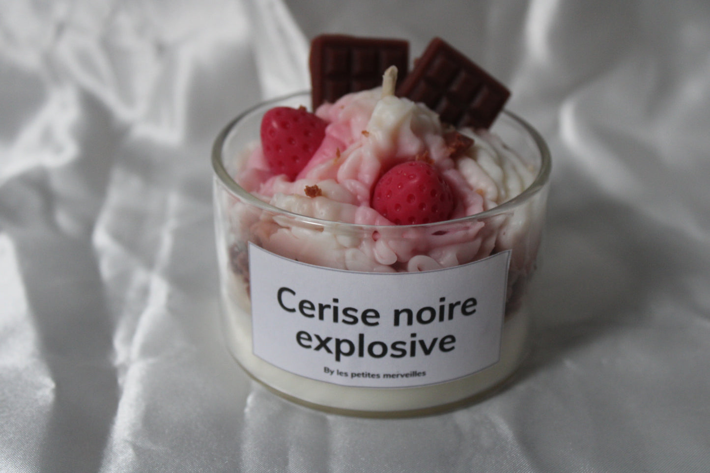 Cerise noire explosive