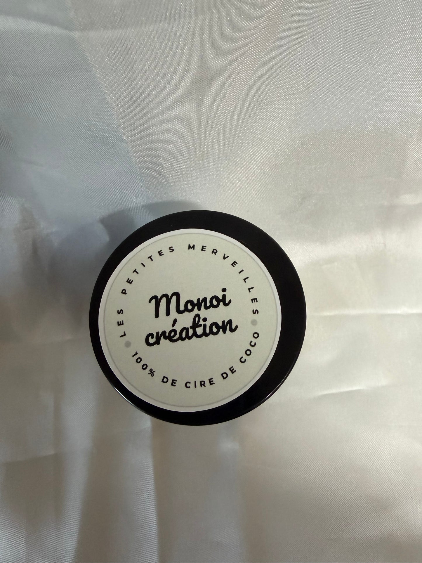 Bougie monoi création