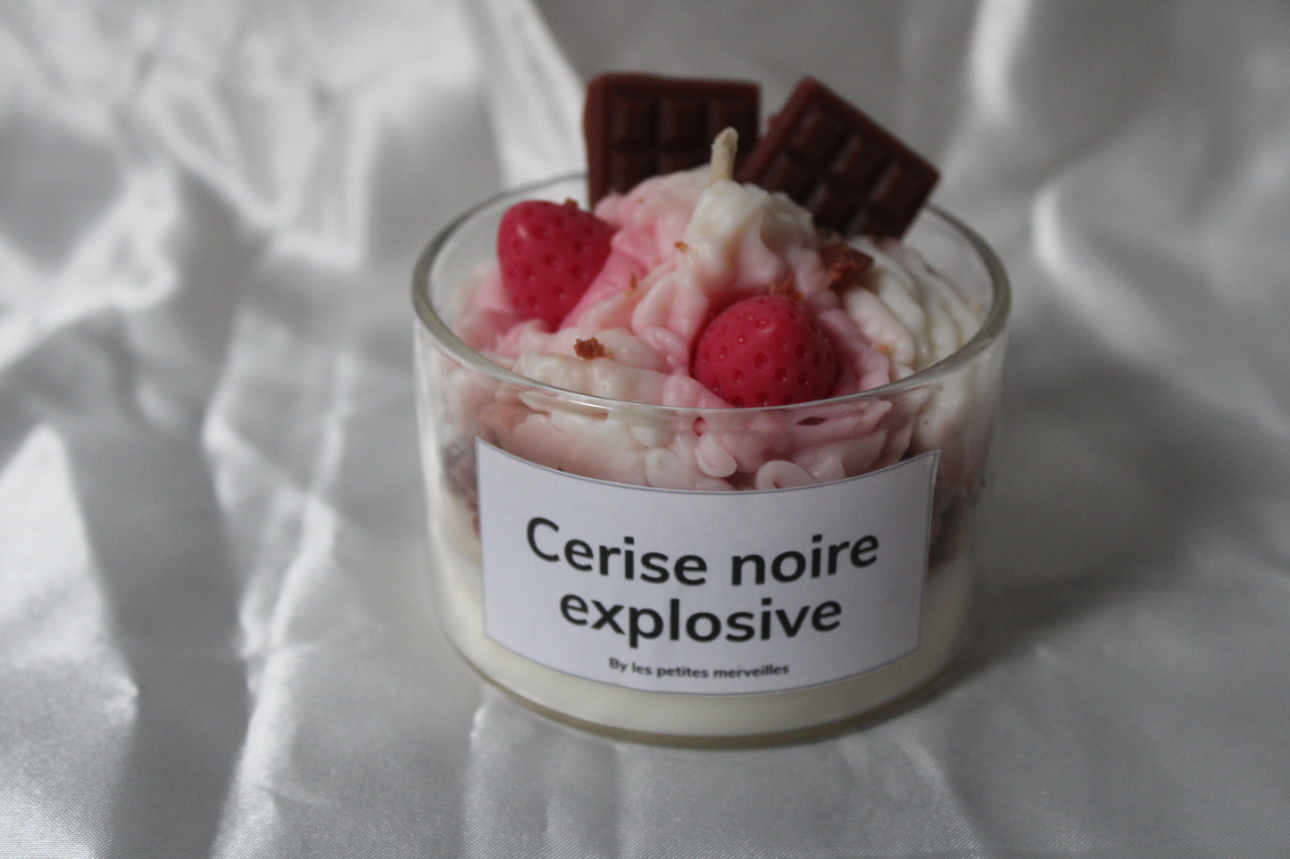 Cerise noire explosive
